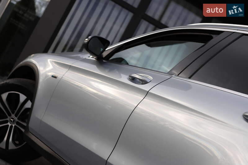 Внедорожник / Кроссовер Mercedes-Benz GLC-Class 2022 в Дрогобыче