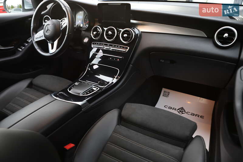 Внедорожник / Кроссовер Mercedes-Benz GLC-Class 2022 в Дрогобыче