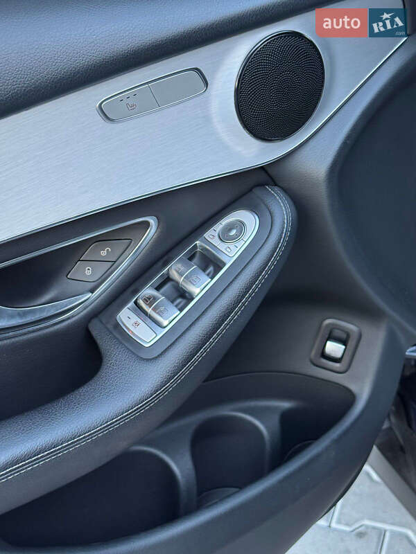 Позашляховик / Кросовер Mercedes-Benz GLC-Class 2016 в Луцьку