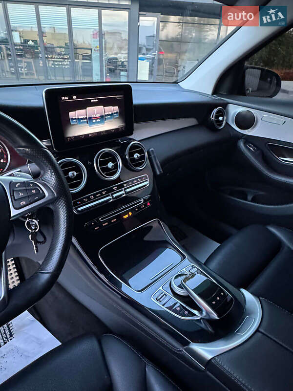 Позашляховик / Кросовер Mercedes-Benz GLC-Class 2016 в Луцьку