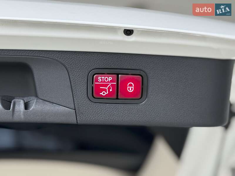 Внедорожник / Кроссовер Mercedes-Benz GLC-Class 2020 в Одессе