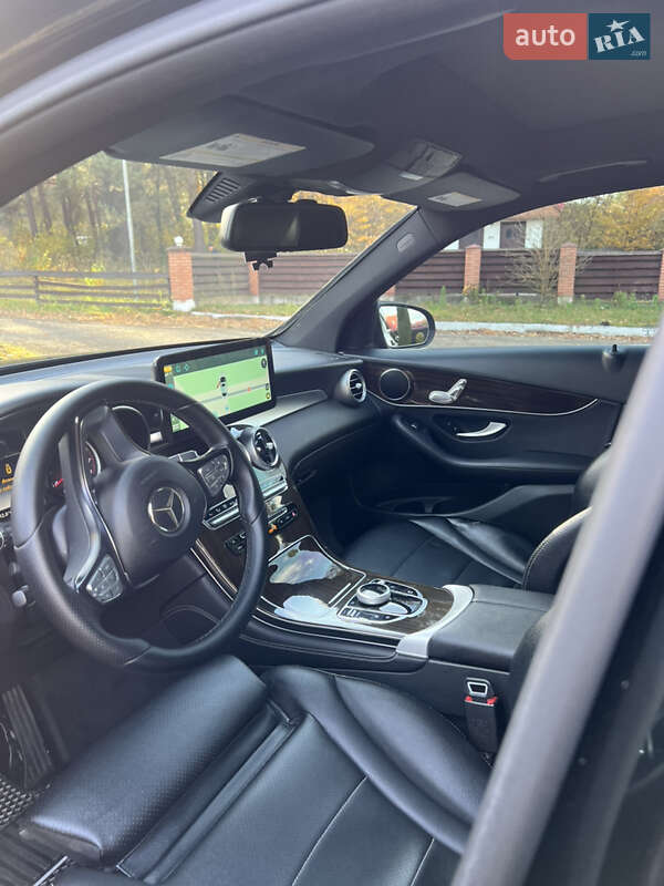 Внедорожник / Кроссовер Mercedes-Benz GLC-Class 2017 в Львове