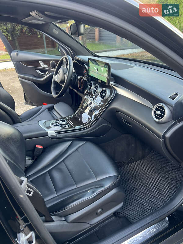 Внедорожник / Кроссовер Mercedes-Benz GLC-Class 2017 в Львове