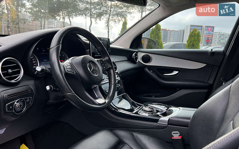 Позашляховик / Кросовер Mercedes-Benz GLC-Class 2015 в Львові фото 10 Позашляховик / Кросовер Mercedes-Benz GLC-Class 2015 в Львові