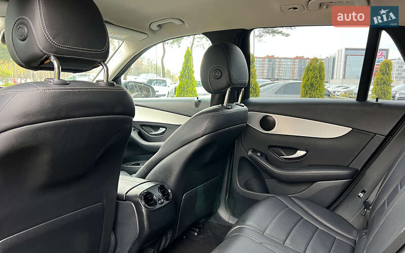 Позашляховик / Кросовер Mercedes-Benz GLC-Class 2015 в Львові фото 20 Позашляховик / Кросовер Mercedes-Benz GLC-Class 2015 в Львові