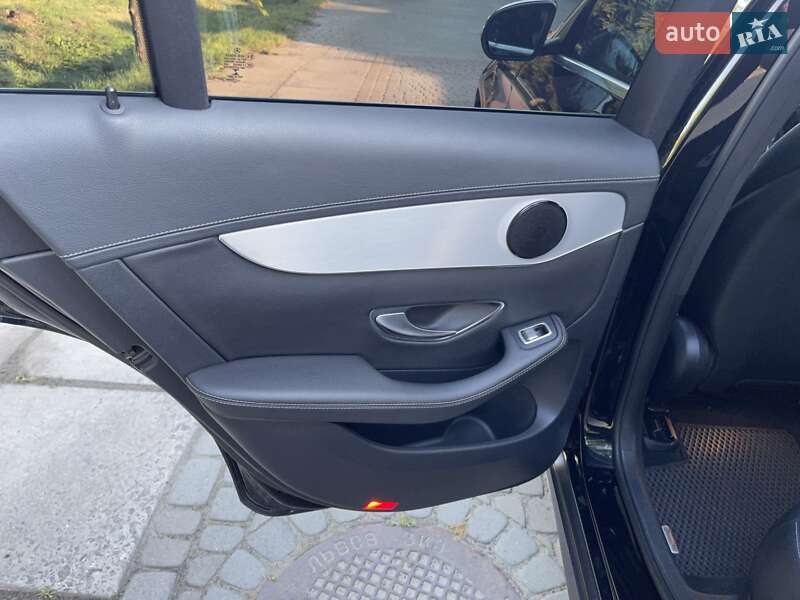 Позашляховик / Кросовер Mercedes-Benz GLC-Class 2016 в Львові