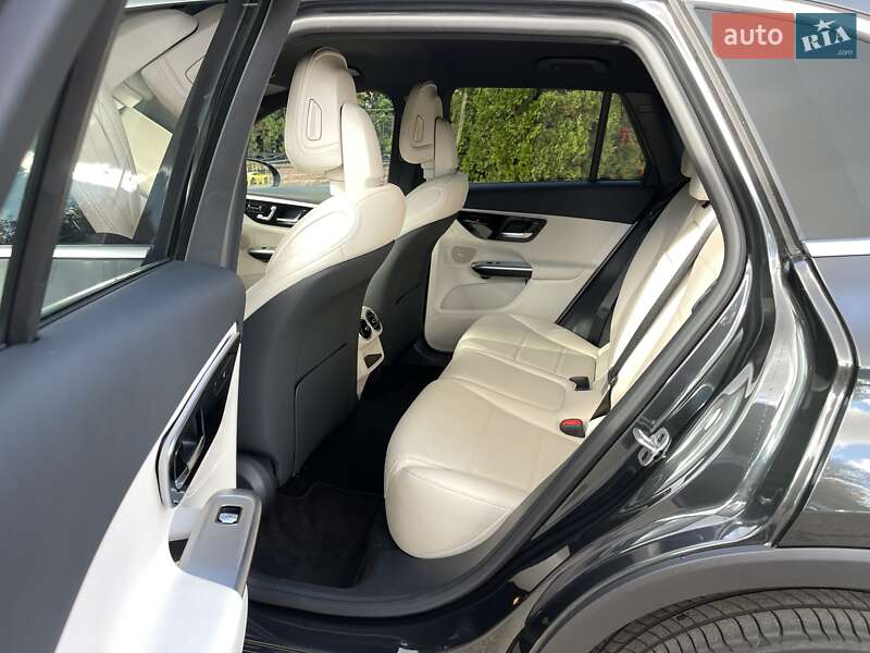 Позашляховик / Кросовер Mercedes-Benz GLC-Class 2025 в Києві фото 21 Позашляховик / Кросовер Mercedes-Benz GLC-Class 2025 в Києві
