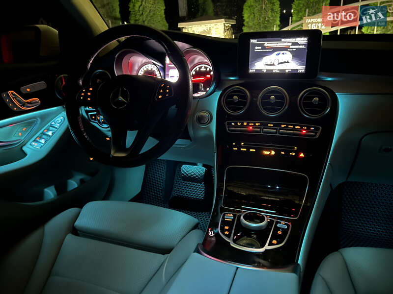 Позашляховик / Кросовер Mercedes-Benz GLC-Class 2019 в Рівному