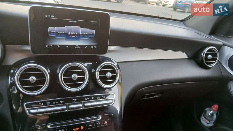 Позашляховик / Кросовер Mercedes-Benz GLC-Class 2015 в Одесі фото 13 Позашляховик / Кросовер Mercedes-Benz GLC-Class 2015 в Одесі