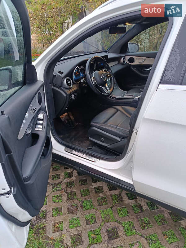 Позашляховик / Кросовер Mercedes-Benz GLC-Class 2020 в Києві