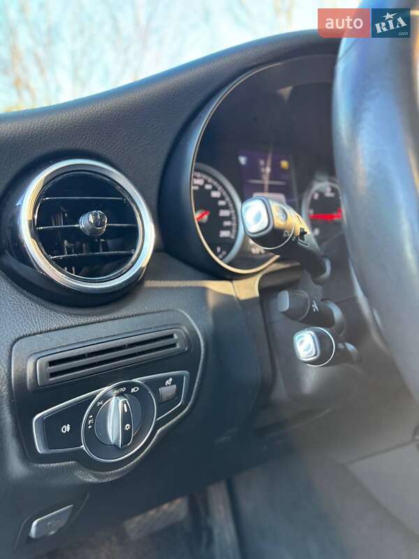 Внедорожник / Кроссовер Mercedes-Benz GLC-Class 2017 в Киеве