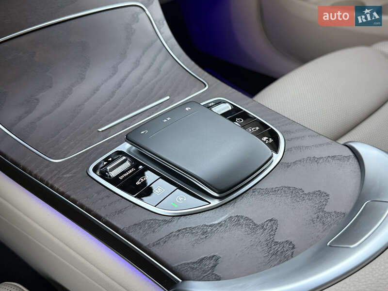 Позашляховик / Кросовер Mercedes-Benz GLC-Class 2021 в Чернівцях