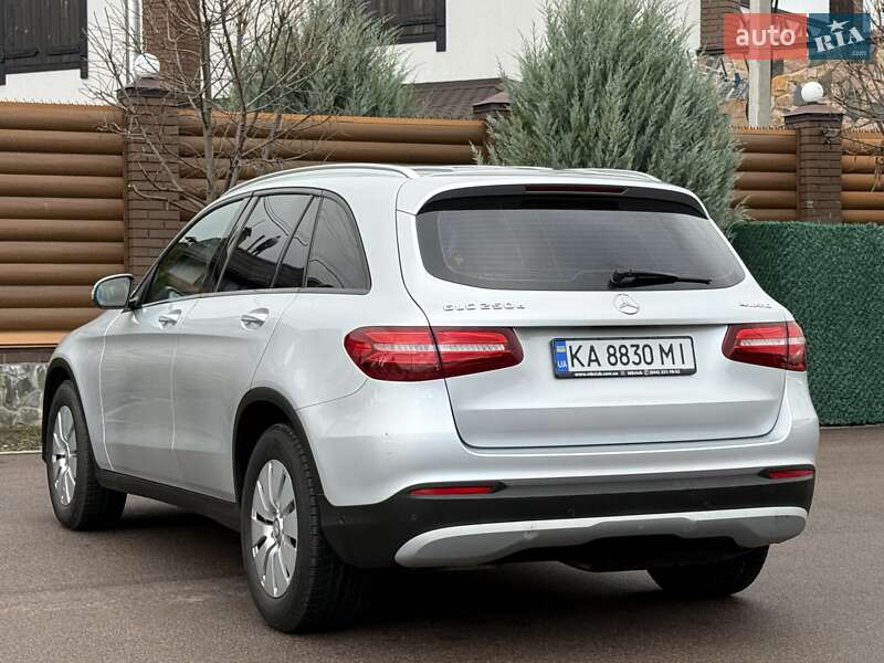 Позашляховик / Кросовер Mercedes-Benz GLC-Class 2016 в Києві