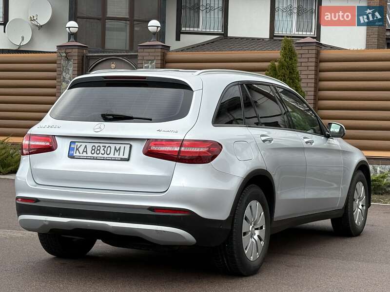Позашляховик / Кросовер Mercedes-Benz GLC-Class 2016 в Києві