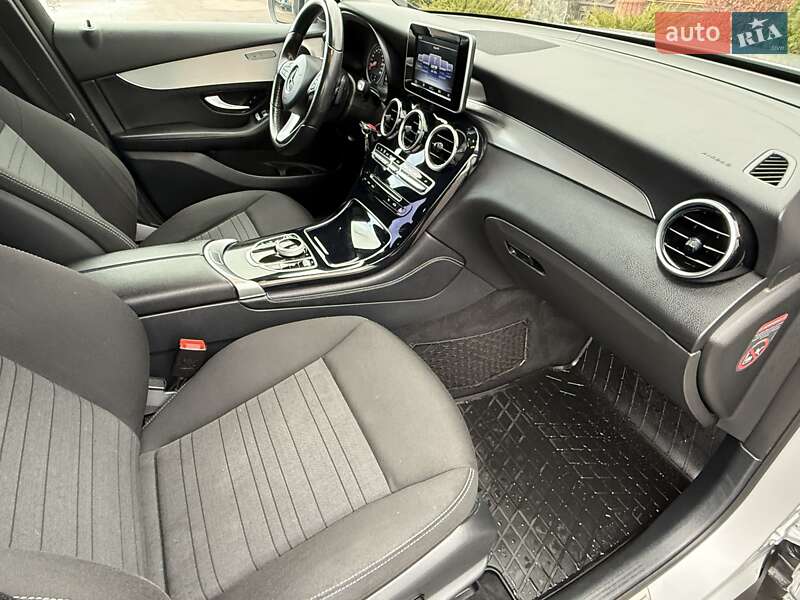 Позашляховик / Кросовер Mercedes-Benz GLC-Class 2016 в Києві