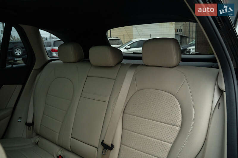 Позашляховик / Кросовер Mercedes-Benz GLC-Class 2018 в Чернівцях фото 35 Позашляховик / Кросовер Mercedes-Benz GLC-Class 2018 в Чернівцях