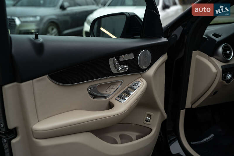 Позашляховик / Кросовер Mercedes-Benz GLC-Class 2018 в Чернівцях фото 37 Позашляховик / Кросовер Mercedes-Benz GLC-Class 2018 в Чернівцях