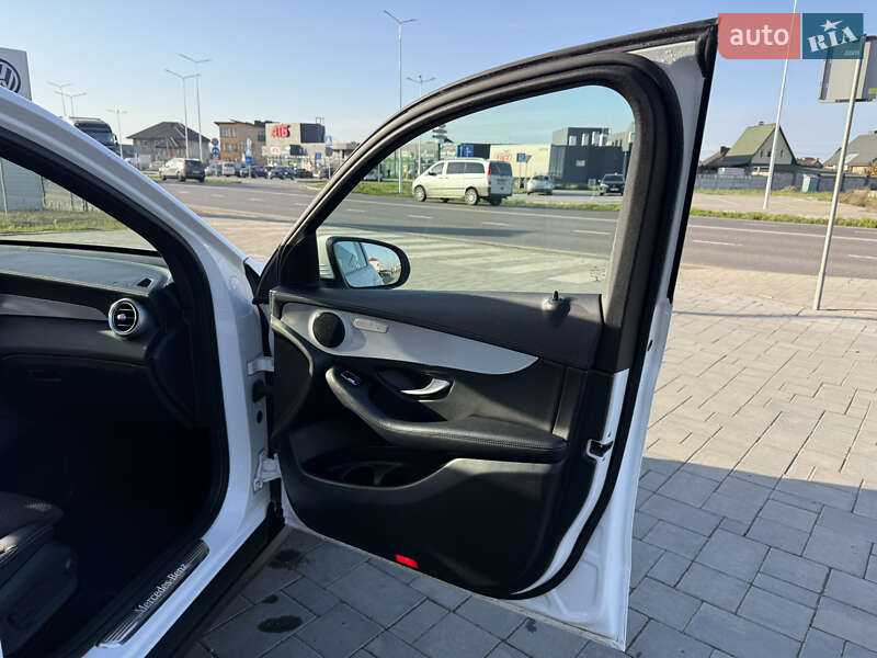 Позашляховик / Кросовер Mercedes-Benz GLC-Class 2019 в Луцьку фото 19 Позашляховик / Кросовер Mercedes-Benz GLC-Class 2019 в Луцьку