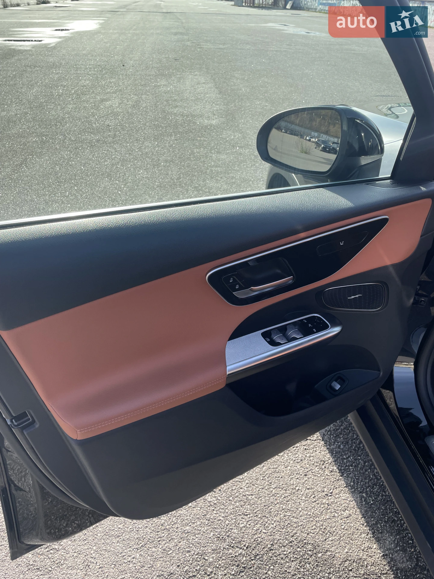 2023 Mercedes-Benz GLC - мініатюра 24