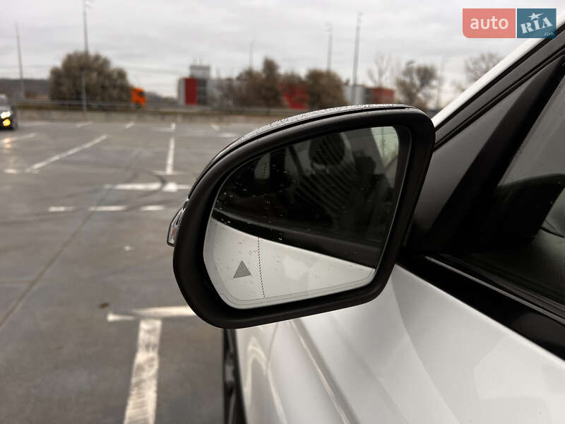 Позашляховик / Кросовер Mercedes-Benz GLC-Class 2017 в Києві фото 12 Позашляховик / Кросовер Mercedes-Benz GLC-Class 2017 в Києві