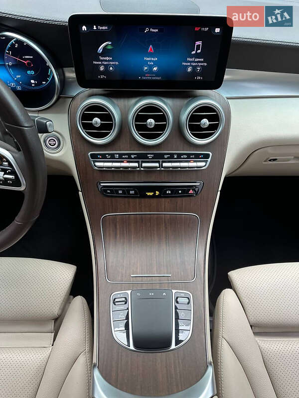 Позашляховик / Кросовер Mercedes-Benz GLC-Class 2021 в Києві