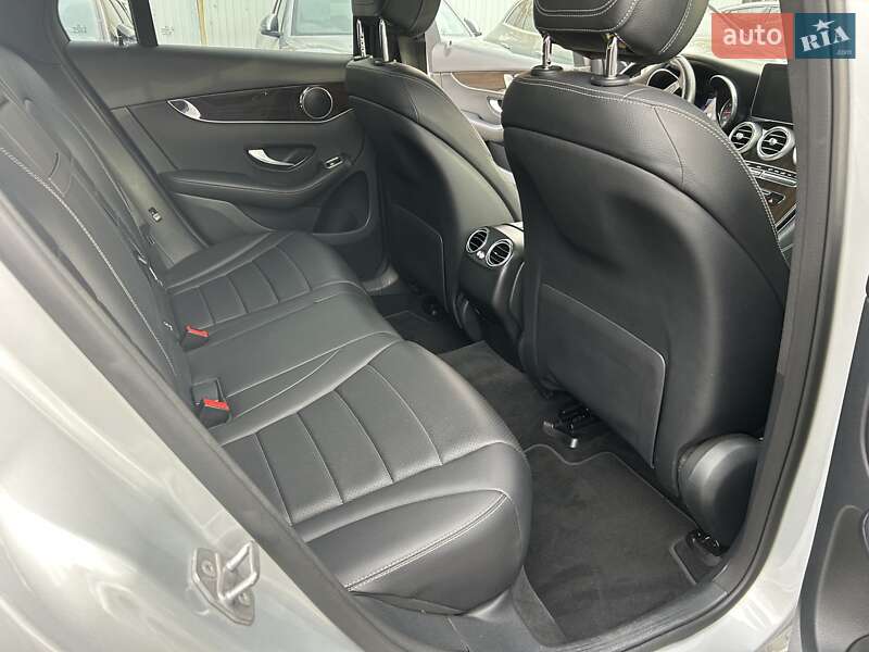 Позашляховик / Кросовер Mercedes-Benz GLC-Class 2016 в Одесі фото 22 Позашляховик / Кросовер Mercedes-Benz GLC-Class 2016 в Одесі