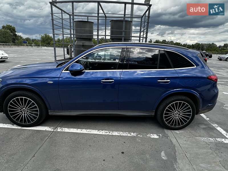 Позашляховик / Кросовер Mercedes-Benz GLC-Class 2025 в Києві фото 4 Позашляховик / Кросовер Mercedes-Benz GLC-Class 2025 в Києві