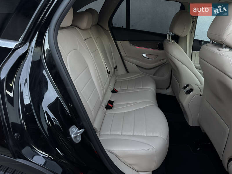 Позашляховик / Кросовер Mercedes-Benz GLC-Class 2020 в Луцьку