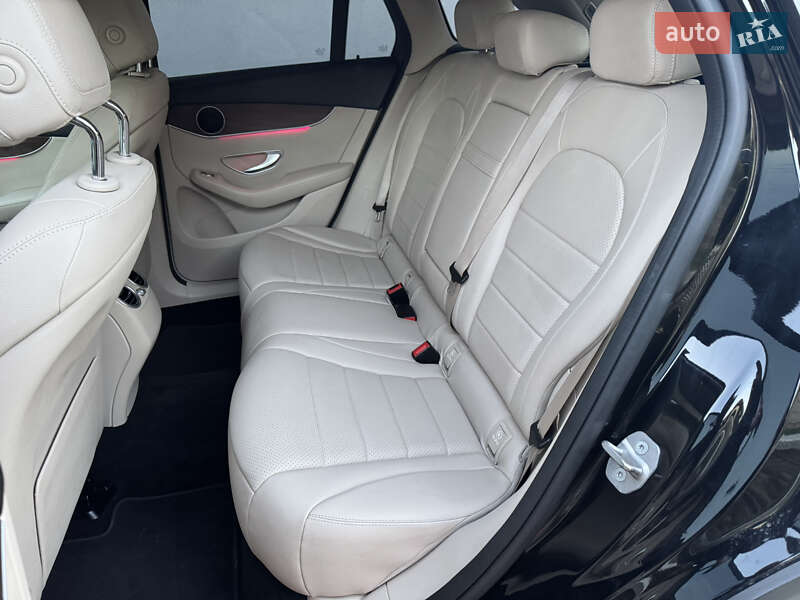 Позашляховик / Кросовер Mercedes-Benz GLC-Class 2020 в Луцьку