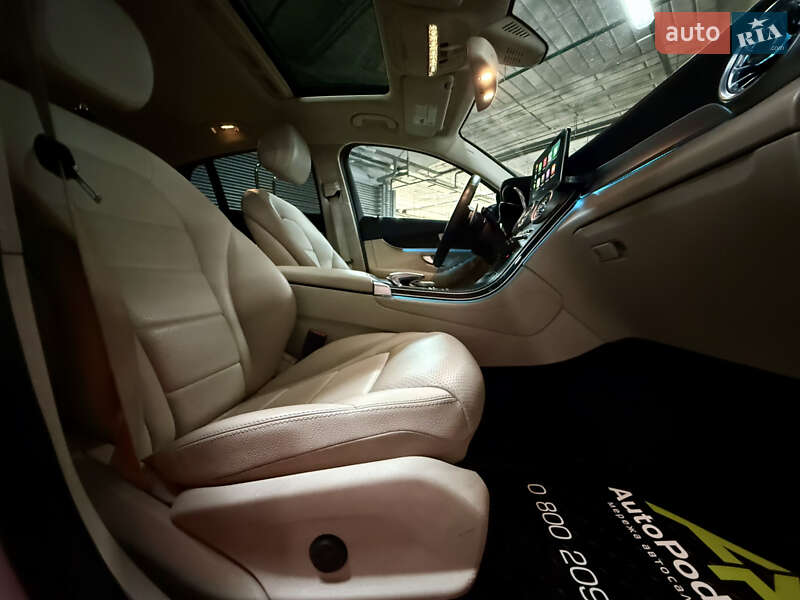 Внедорожник / Кроссовер Mercedes-Benz GLC-Class 2017 в Киеве фото 3 Внедорожник / Кроссовер Mercedes-Benz GLC-Class 2017 в Киеве