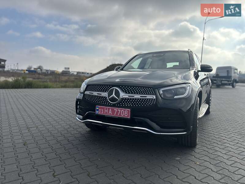 Позашляховик / Кросовер Mercedes-Benz GLC-Class 2021 в Чернівцях