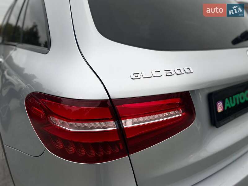 Внедорожник / Кроссовер Mercedes-Benz GLC-Class 2018 в Киеве