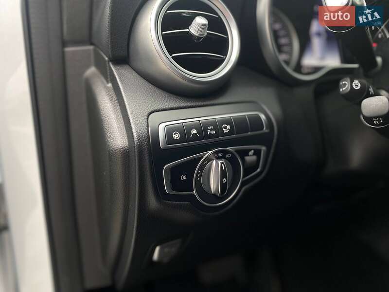 Внедорожник / Кроссовер Mercedes-Benz GLC-Class 2018 в Киеве