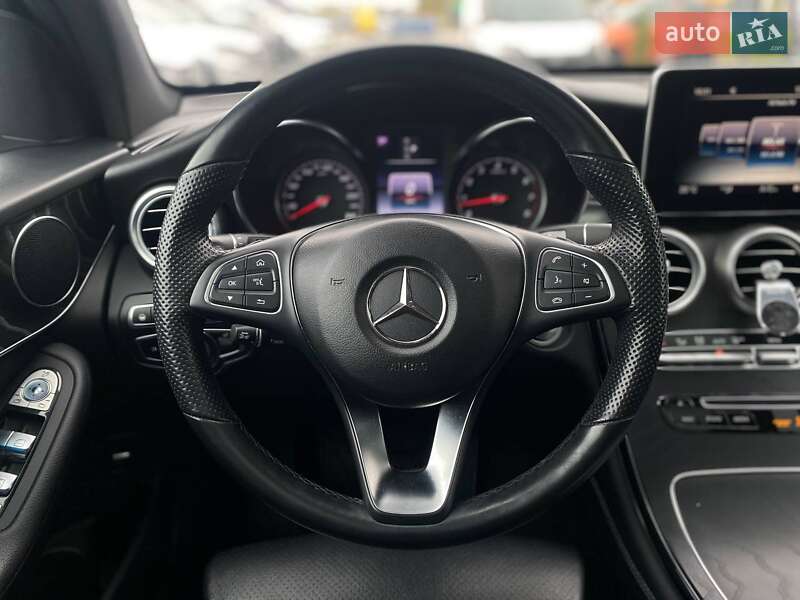 Внедорожник / Кроссовер Mercedes-Benz GLC-Class 2018 в Киеве