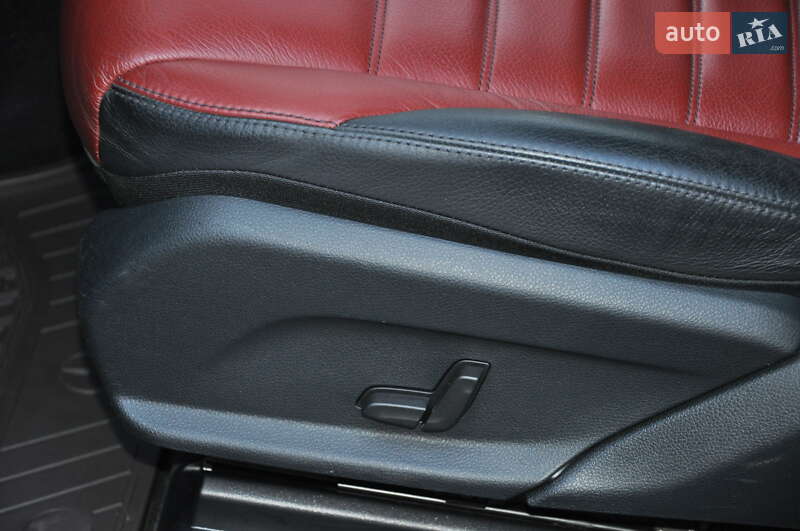 Позашляховик / Кросовер Mercedes-Benz GLC-Class 2018 в Одесі