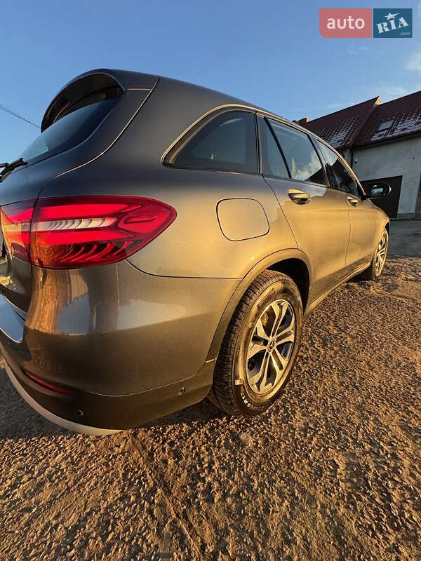 Позашляховик / Кросовер Mercedes-Benz GLC-Class 2018 в Новояворівську