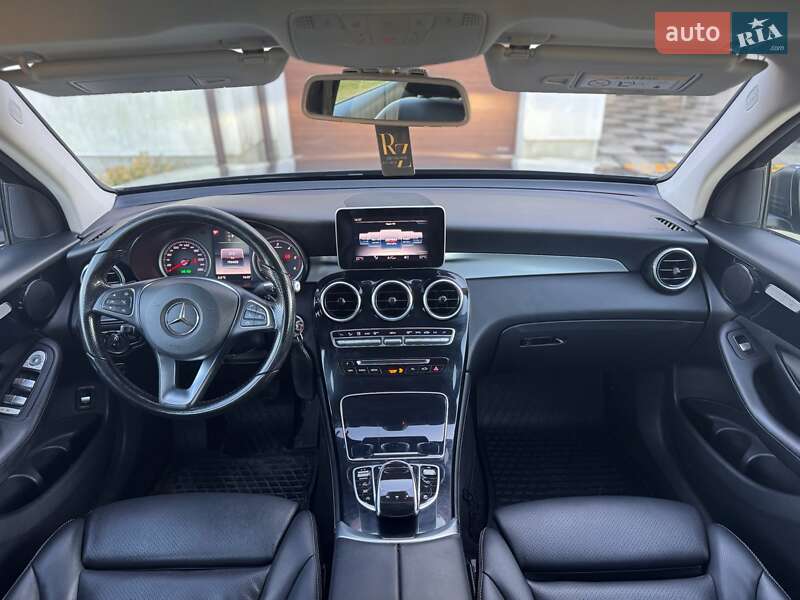 Позашляховик / Кросовер Mercedes-Benz GLC-Class 2018 в Новояворівську