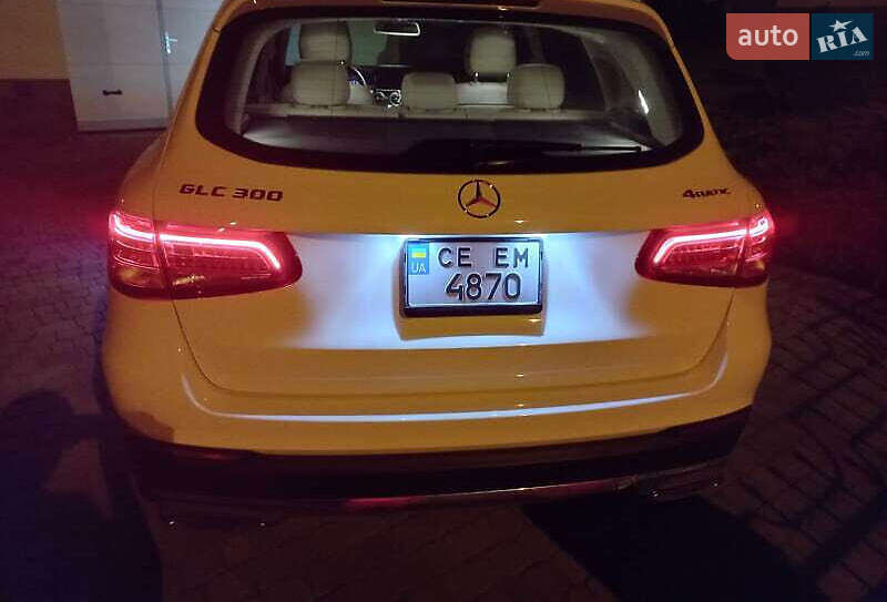 Внедорожник / Кроссовер Mercedes-Benz GLC-Class 2017 в Киеве