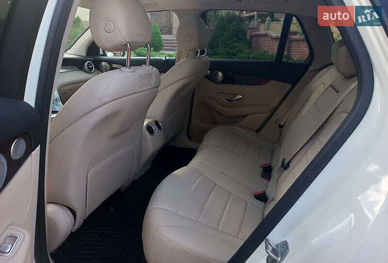 Внедорожник / Кроссовер Mercedes-Benz GLC-Class 2017 в Киеве