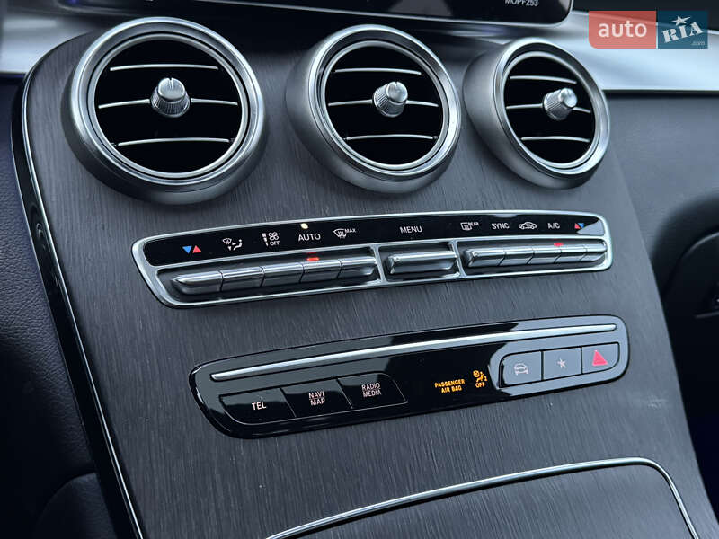 Внедорожник / Кроссовер Mercedes-Benz GLC-Class 2019 в Киеве