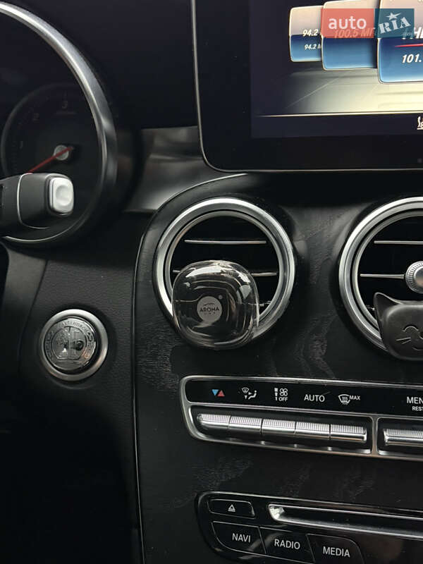 Внедорожник / Кроссовер Mercedes-Benz GLC-Class 2017 в Киеве фото 9 Внедорожник / Кроссовер Mercedes-Benz GLC-Class 2017 в Киеве