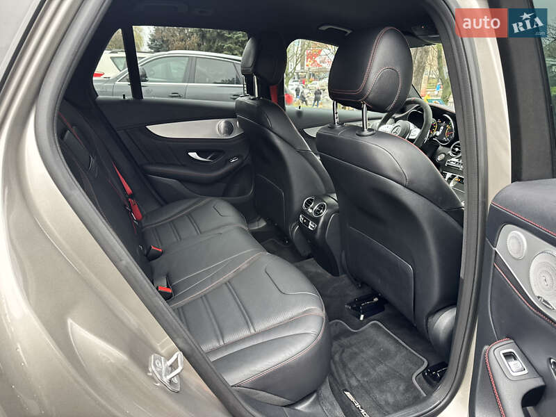 Внедорожник / Кроссовер Mercedes-Benz GLC-Class 2019 в Ровно