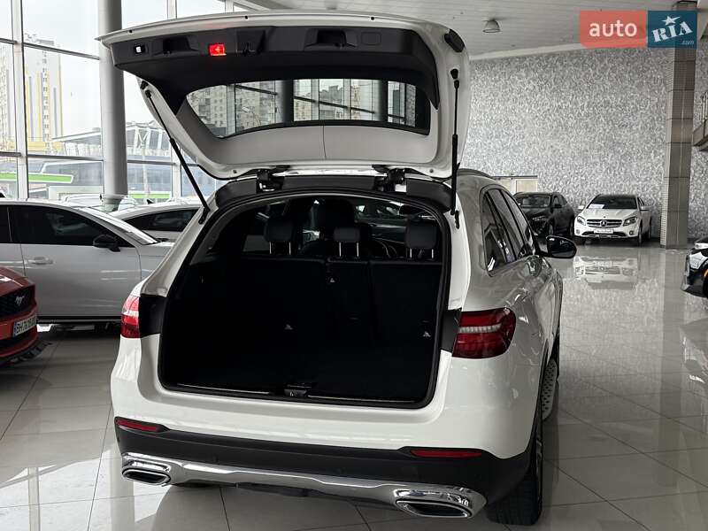Внедорожник / Кроссовер Mercedes-Benz GLC-Class 2018 в Одессе