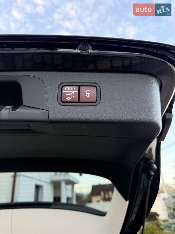 Позашляховик / Кросовер Mercedes-Benz GLC-Class 2016 в Дрогобичі