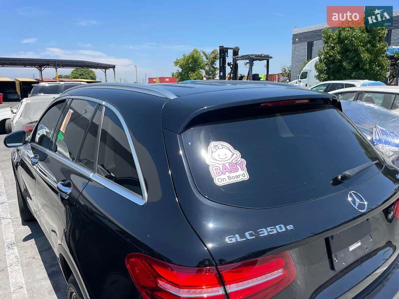 Внедорожник / Кроссовер Mercedes-Benz GLC-Class 2018 в Киеве