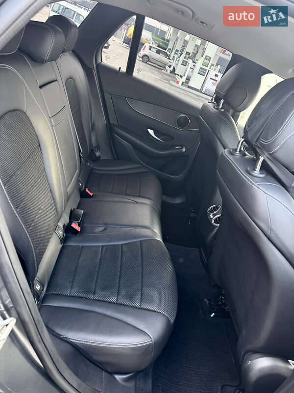Внедорожник / Кроссовер Mercedes-Benz GLC-Class 2019 в Киеве
