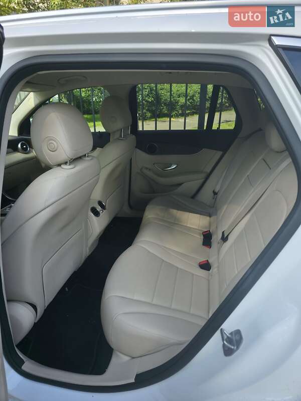 Внедорожник / Кроссовер Mercedes-Benz GLC-Class 2019 в Киеве