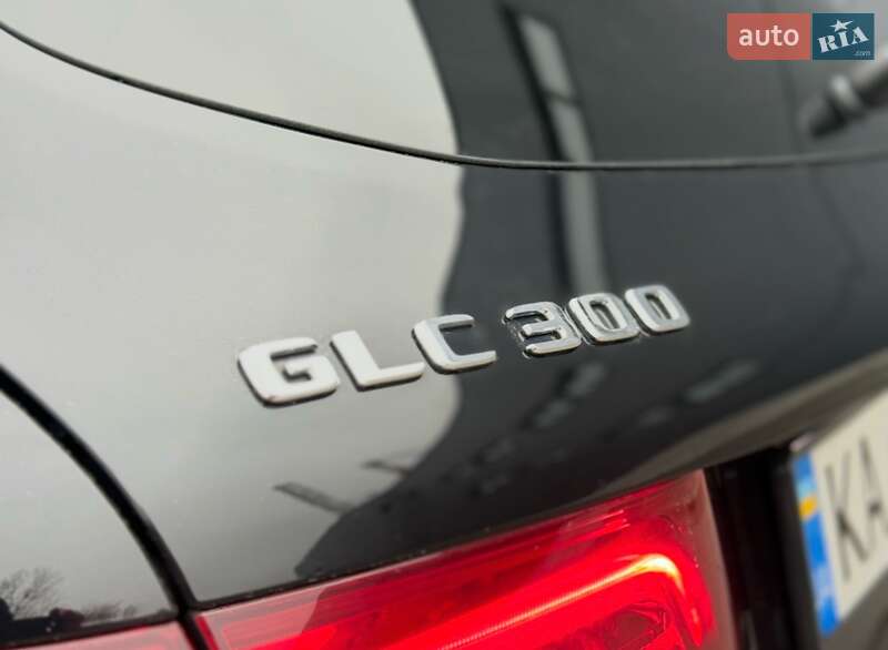 Внедорожник / Кроссовер Mercedes-Benz GLC-Class 2016 в Киеве