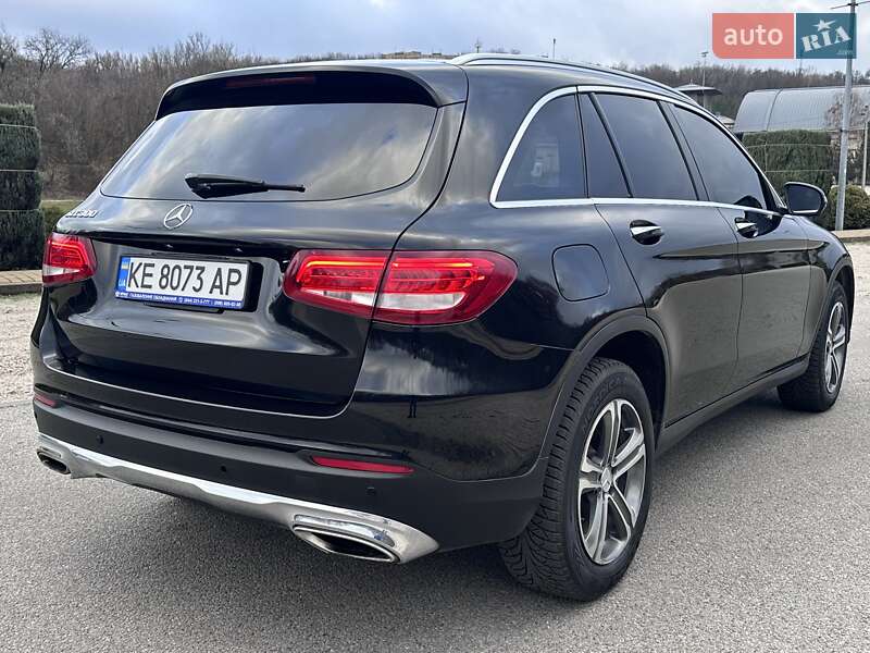 Позашляховик / Кросовер Mercedes-Benz GLC-Class 2015 в Дніпрі фото 6 Позашляховик / Кросовер Mercedes-Benz GLC-Class 2015 в Дніпрі