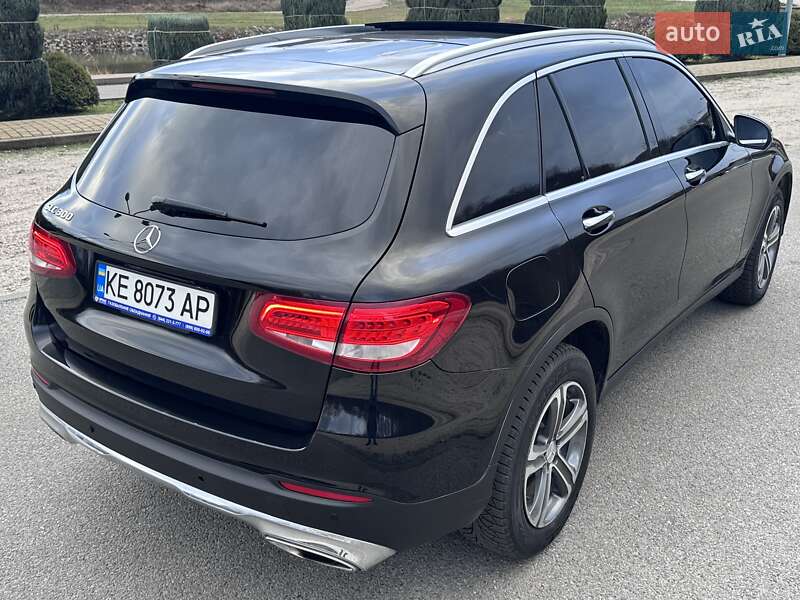 Позашляховик / Кросовер Mercedes-Benz GLC-Class 2015 в Дніпрі фото 16 Позашляховик / Кросовер Mercedes-Benz GLC-Class 2015 в Дніпрі
